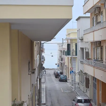 Gioia Grande Apartment *